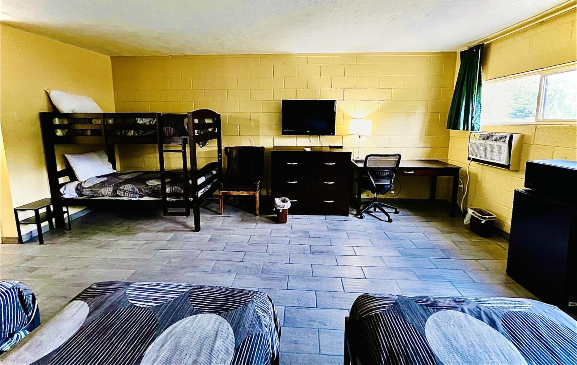 Cedar Lodge Сидър Сити Екстериор снимка